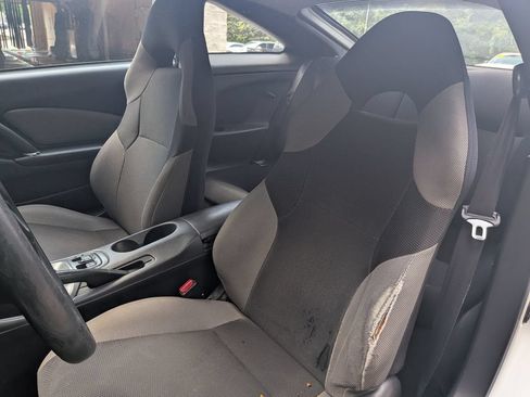 Used 2003 Toyota Celica GT w/ Upgrade Value Pkg FWD image 12