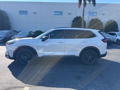 Certified 2025 Honda CR-V Sport-L image 6