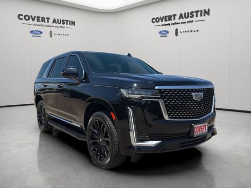 Used 2021 Cadillac Escalade Premium Luxury RWD image 7