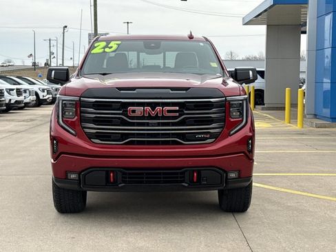 Used 2025 GMC Sierra 1500 AT4 w/ AT4 Premium Package image 14