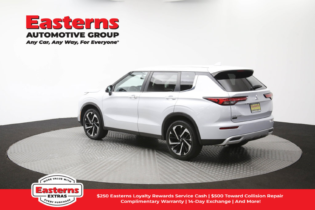 Used 2024 Mitsubishi Outlander SE AWD/4WD image 66