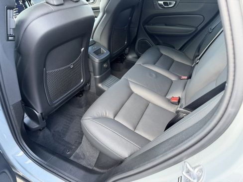 Used 2025 Volvo XC60 T8 Plus w/ Protection Package Premier image 19