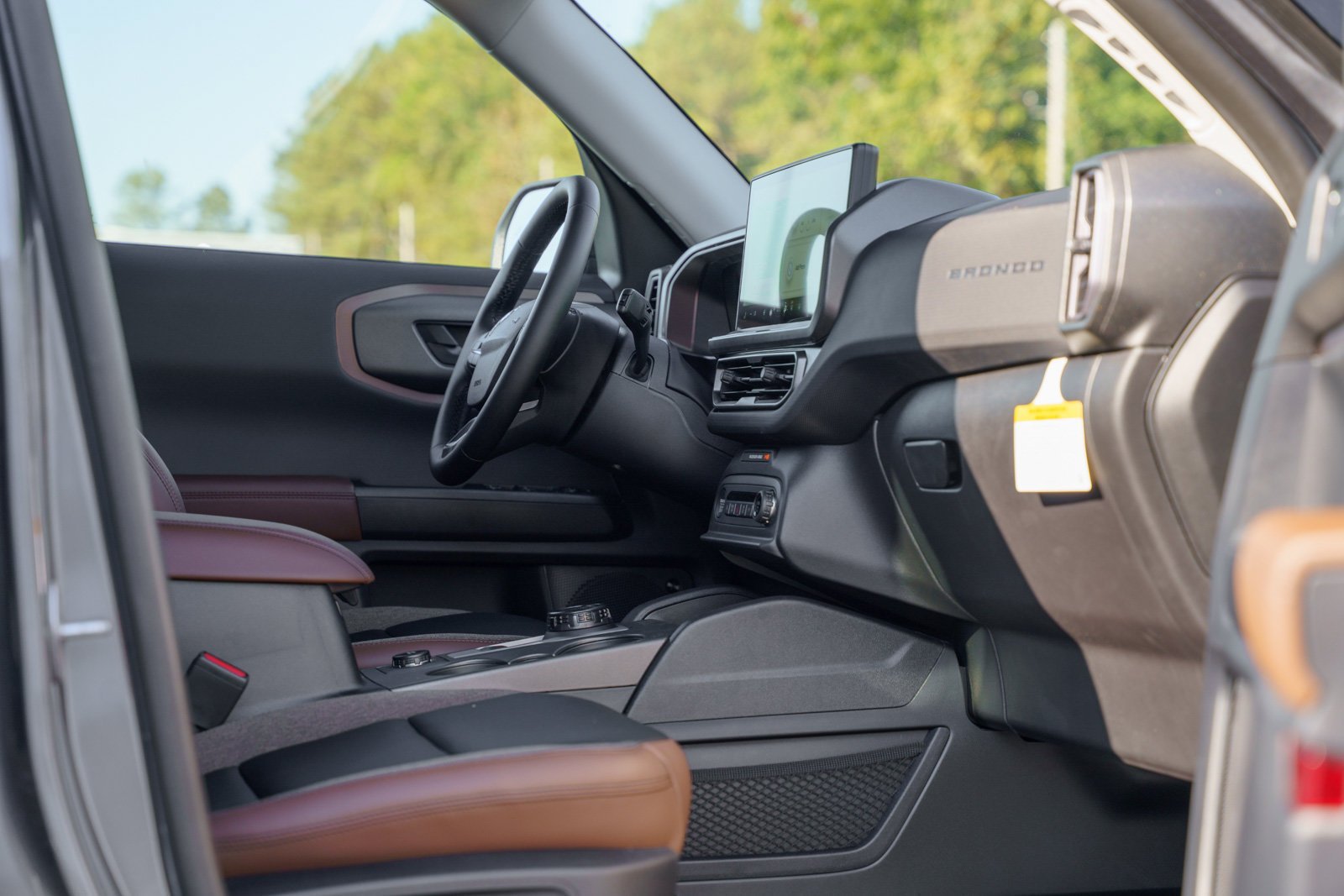New 2026 Ford Bronco Sport Outer Banks w/ Outer Banks Tech Package+ AWD/4WD image 8