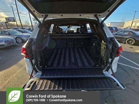 Used 2024 BMW X5 xDrive40i image 16