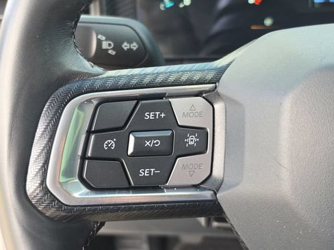 Used 2025 Ford Mustang GT RWD image 17