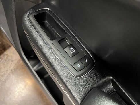 Used 2014 Dodge Charger SXT Plus image 27