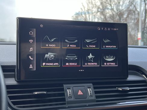 Used 2022 Audi Q5 e Premium image 25