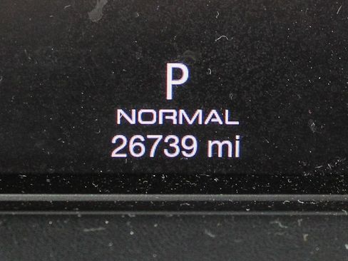 Used 2021 Maserati Levante S GranLusso image 41