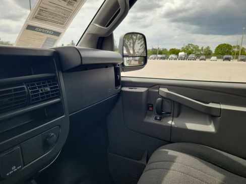 Used 2024 GMC Savana 2500 w/ Driver Convenience Package RWD image 27