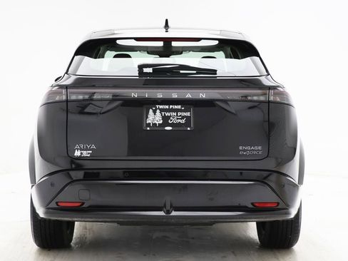 Used 2024 Nissan Ariya AWD image 8