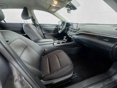 Certified 2023 Nissan Altima 2.5 SV FWD image 24