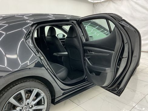 Used 2021 MAZDA MAZDA3 s FWD image 23