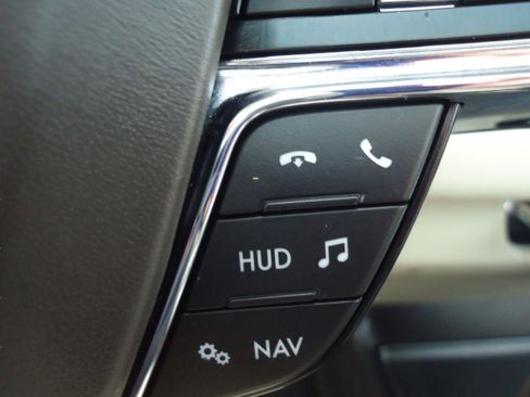 Used 2018 Lincoln Navigator Reserve w/ Technology Package image 22