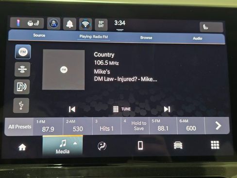 New 2026 Jeep Compass Latitude image 13