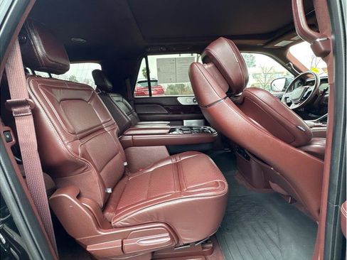 Used 2018 Lincoln Navigator L Black Label w/ Cargo Package image 11