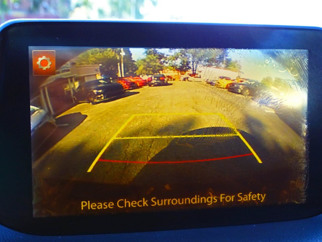 Used 2018 MAZDA MAZDA3 Sport w/ Preferred Equipment Package FWD image 28