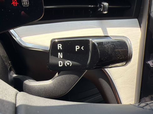 New 2026 Volvo EX90 Ultra AWD/4WD image 17