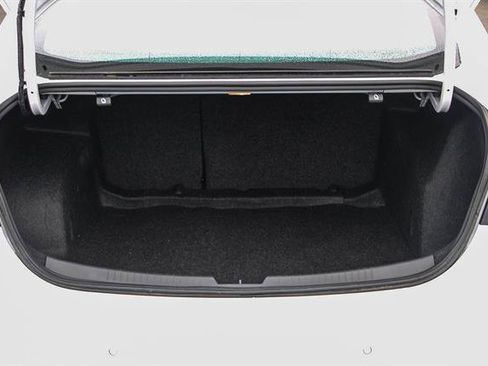 Used 2024 Chevrolet Malibu LT image 26