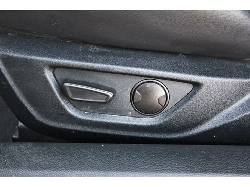 Used 2022 Ford Mustang GT Premium w/ Equipment Group 401A RWD image 30