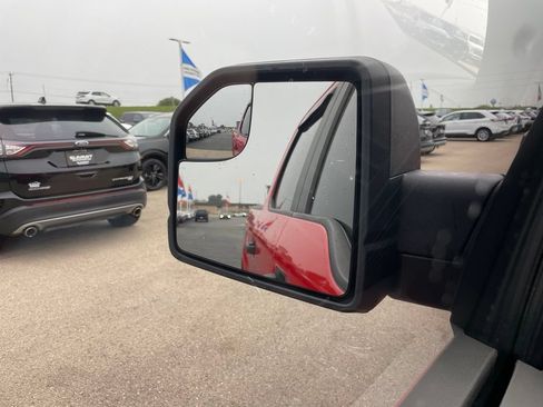 Used 2018 Ford F150 XL w/ Equipment Group 101A Mid AWD/4WD image 32