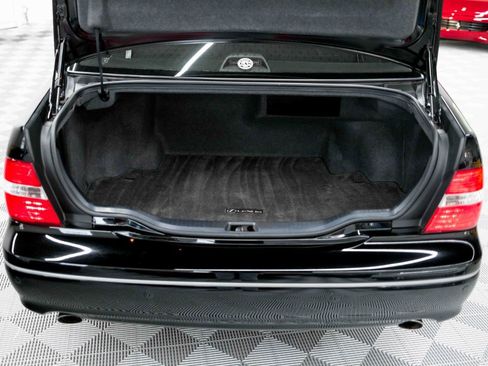 Used 2004 Lexus LS 430 RWD image 83