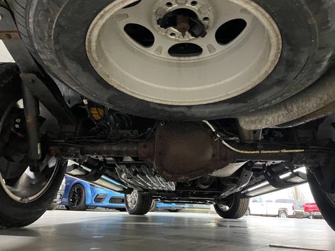 Used 2019 Ford F150 Lariat w/ Equipment Group 502A Luxury image 14