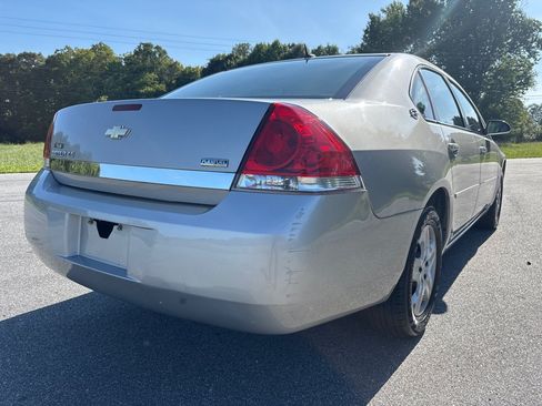 Used 2008 Chevrolet Impala LS FWD image 5