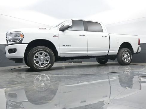 Used 2024 RAM 2500 Laramie AWD/4WD image 41