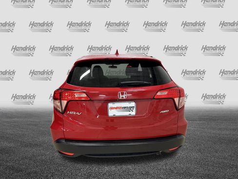 Used 2016 Honda HR-V EX image 9