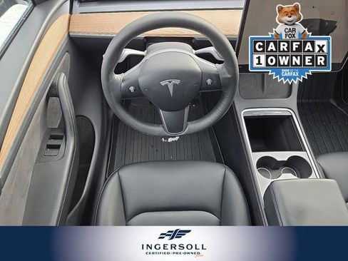 Used 2023 Tesla Model Y Long Range image 13