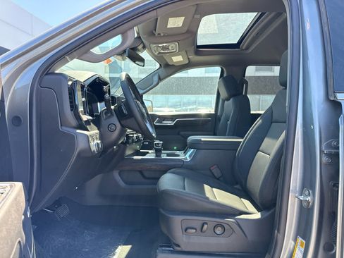 New 2026 GMC Sierra 1500 SLT AWD/4WD image 16