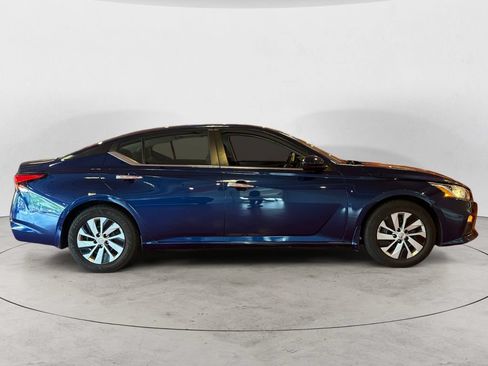 Used 2021 Nissan Altima 2.5 S FWD image 2