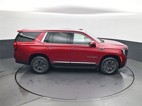 New 2026 GMC Yukon Elevation image 17