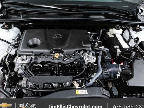Used 2024 Toyota Camry SE FWD image 32