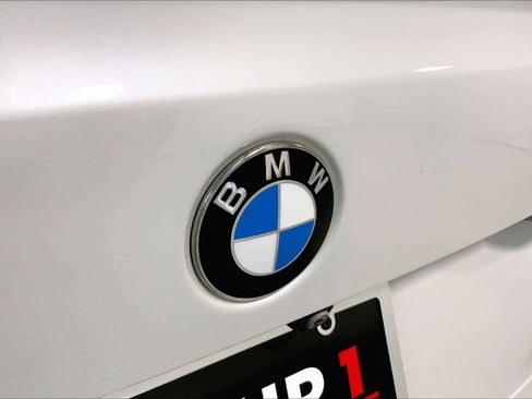 Used 2022 BMW X5 xDrive40i w/ M Sport Package image 29