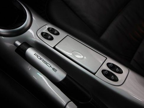 Used 2004 Porsche 911 Carrera 4S image 20
