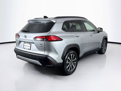 Certified 2025 Toyota Corolla Cross XLE AWD/4WD image 2