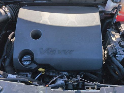 Certified 2023 Chevrolet Traverse LT AWD/4WD image 30