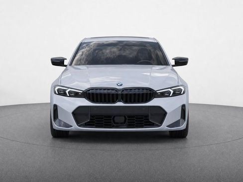 Used 2024 BMW 330i xDrive Sedan w/ M Sport Package AWD/4WD image 5