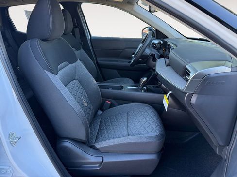 New 2026 Nissan Kicks SV w/ SV Premium Package image 15