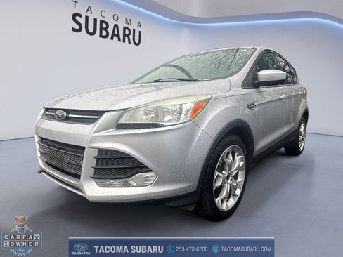 Used 2024 Ford Escape Platinum w/ Class II Trailer Tow Package image 1