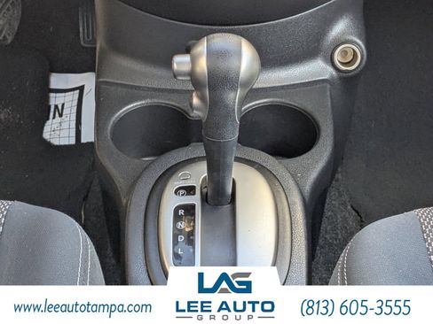 Used 2017 Nissan Versa SV image 17