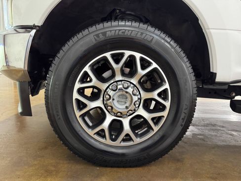 Used 2020 Ford F250 Lariat w/ Lariat Ultimate Package AWD/4WD image 68