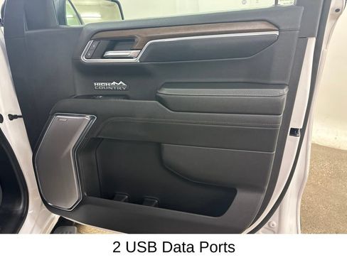 Used 2024 Chevrolet Silverado 1500 High Country w/ Technology Package AWD/4WD image 23