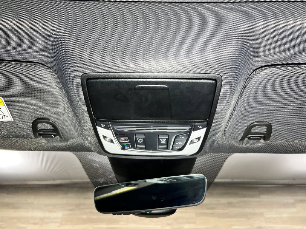 Used 2024 Acura MDX Type S w/ Advance Package AWD/4WD image 29
