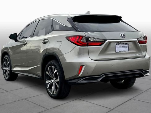 Used 2019 Lexus RX 450h AWD w/ Navigation Package image 12