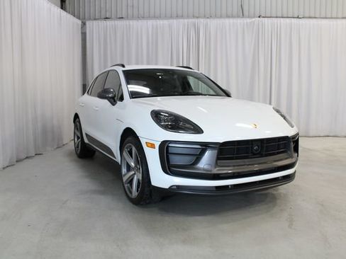 Used 2023 Porsche Macan Turbo AWD/4WD image 35