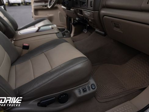 Used 2004 Ford Excursion Eddie Bauer image 14