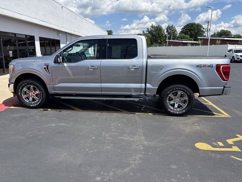 Used 2021 Ford F150 XLT w/ Equipment Group 302A High AWD/4WD image 8