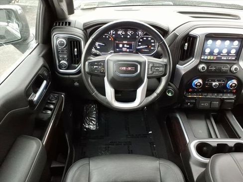 Used 2021 GMC Sierra 1500 SLT image 17